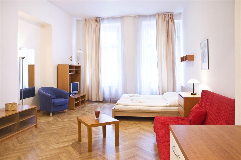 Ai Quattro Angeli Aparthotel ปราก ภายนอก รูปภาพ
