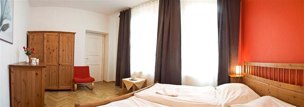 Ai Quattro Angeli Aparthotel ปราก ภายนอก รูปภาพ